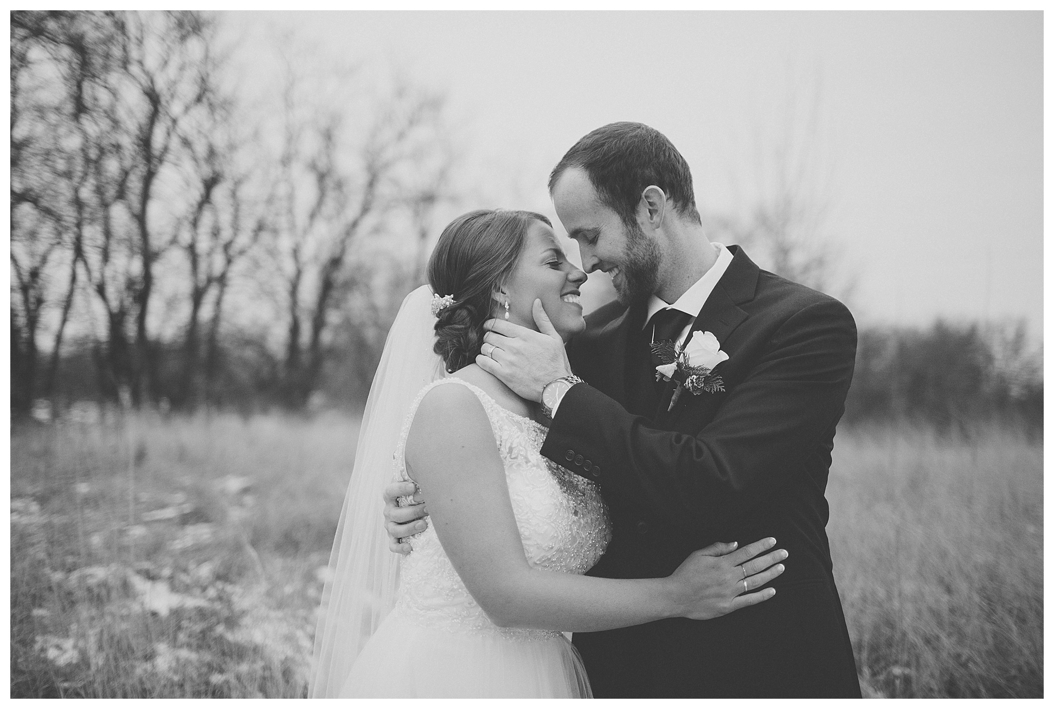 Anna Joe Kansas City Wedding